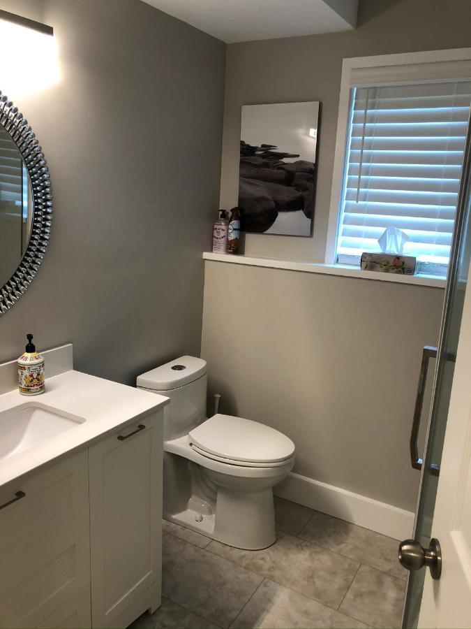 Panoramic view private 1 bedroom suite Courtenay Exterior foto